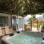 Luxury Townhouse With Panoramic Views By Aura Luxury Collection *