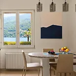 Ferienhaus Luxury Townhouse With Panoramic Views By Aura Luxury Collection Carate Urio