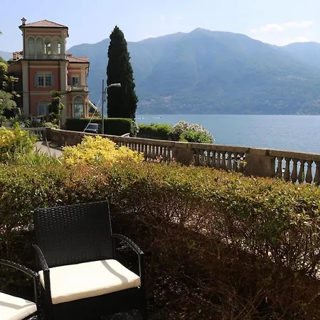 Ferienhaus Luxury Townhouse With Panoramic Views By Aura Luxury Collection Carate Urio