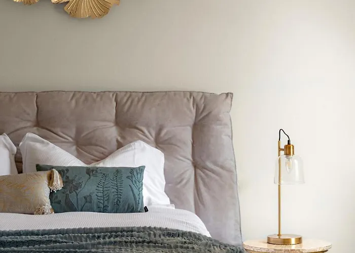 Luxury Townhouse With Panoramic Views By Aura Luxury Collection בית נופש Carate Urio