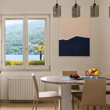 Holiday home Luxury Townhouse With Panoramic Views By Aura Luxury Collection Carate Urio